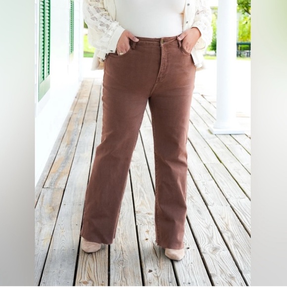 Risen Denim - NWT Risen Jean Size 11/30